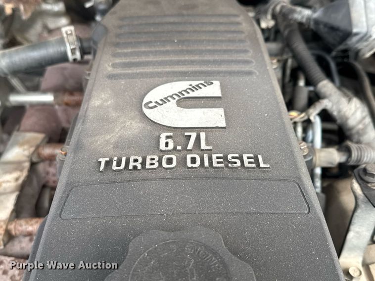 image for item LH9455 2011 Dodge Ram 4500HD Crew Cab flatbed truck