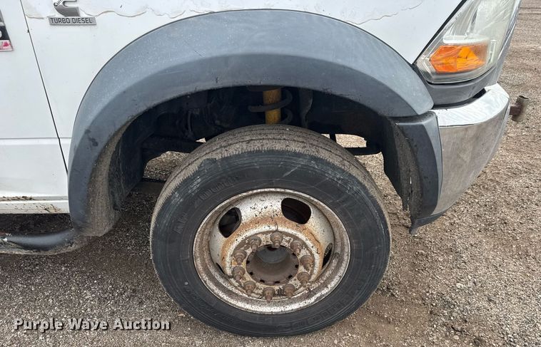 image for item LH9455 2011 Dodge Ram 4500HD Crew Cab flatbed truck