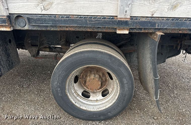 image for item LH9455 2011 Dodge Ram 4500HD Crew Cab flatbed truck