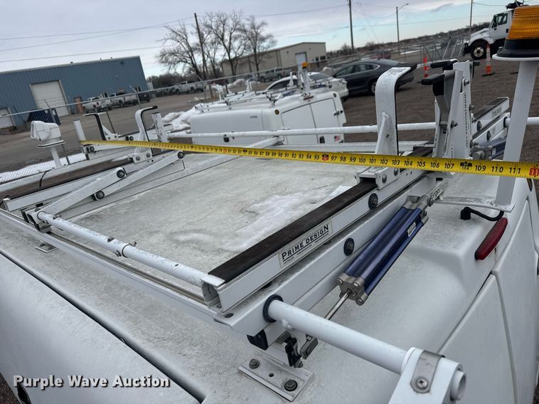 image for item LH9458 Maranda  M-170 pickup truck topper