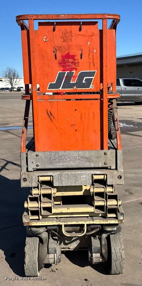 image for item LH9471 2004 JLG 1930ES scissor lift
