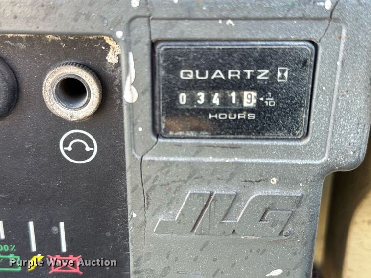 image for item LH9471 2004 JLG 1930ES scissor lift