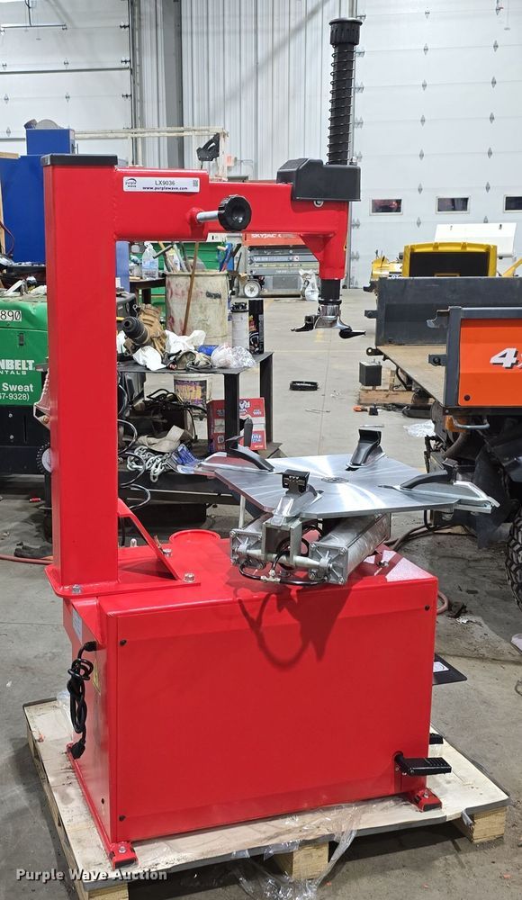 image for item LX9036 2024 Tyre Changer tire machine