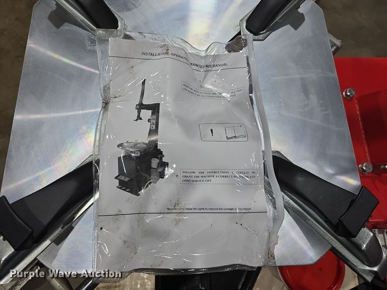 image for item LX9036 2024 Tyre Changer tire machine