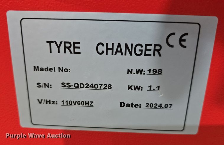 image for item LX9036 2024 Tyre Changer tire machine