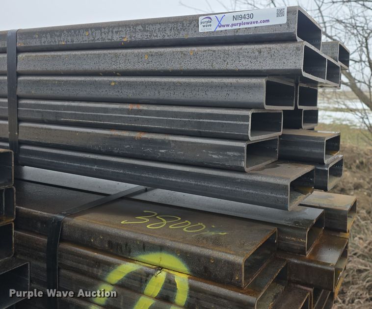 image for item NI9430 (33) pieces of steel