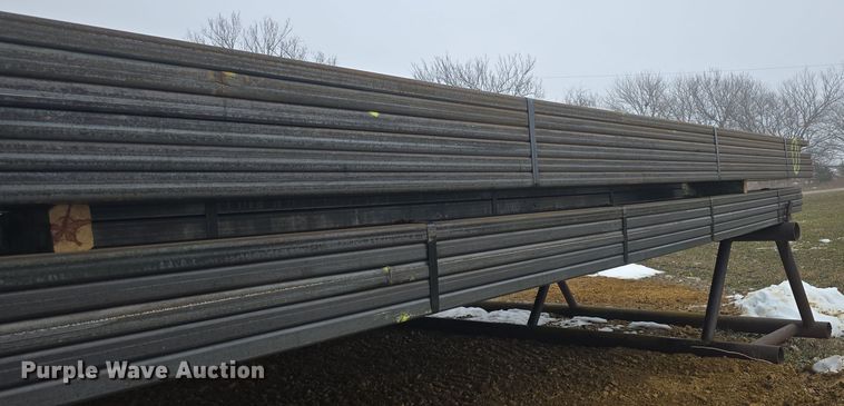 image for item NI9430 (33) pieces of steel