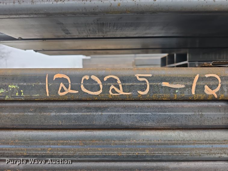 image for item NI9430 (33) pieces of steel