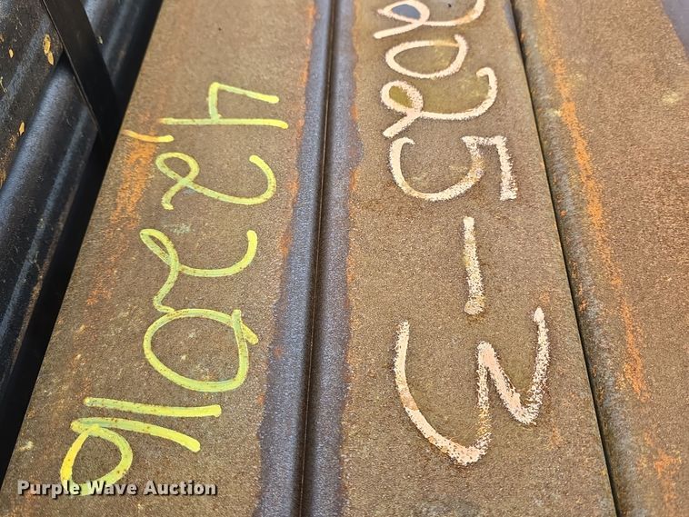 image for item NI9437 (48) pieces of steel