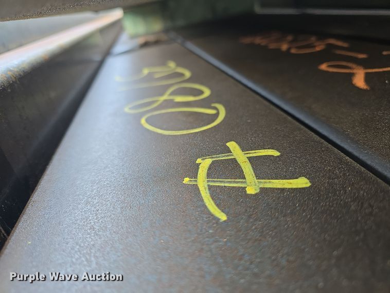 image for item NI9438 (30) pieces of steel