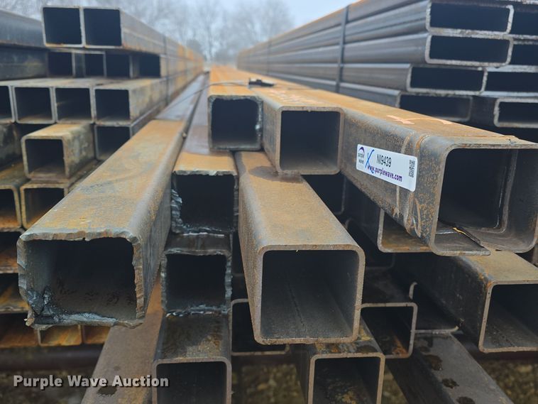 image for item NI9439 (39) pieces of steel