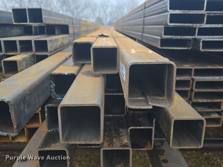 image for item NI9439 (39) pieces of steel