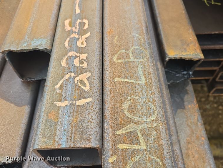 image for item NI9439 (39) pieces of steel