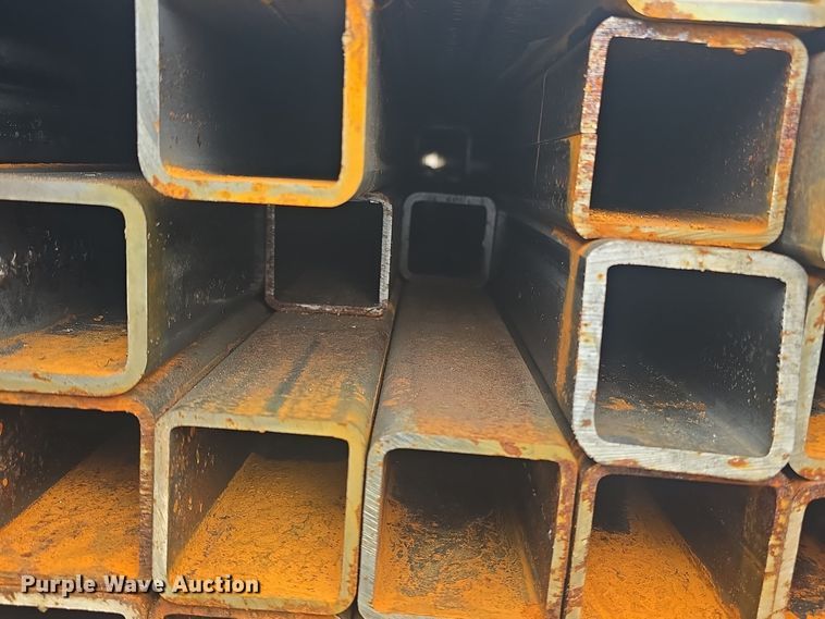 image for item NI9441 (46) pieces of steel