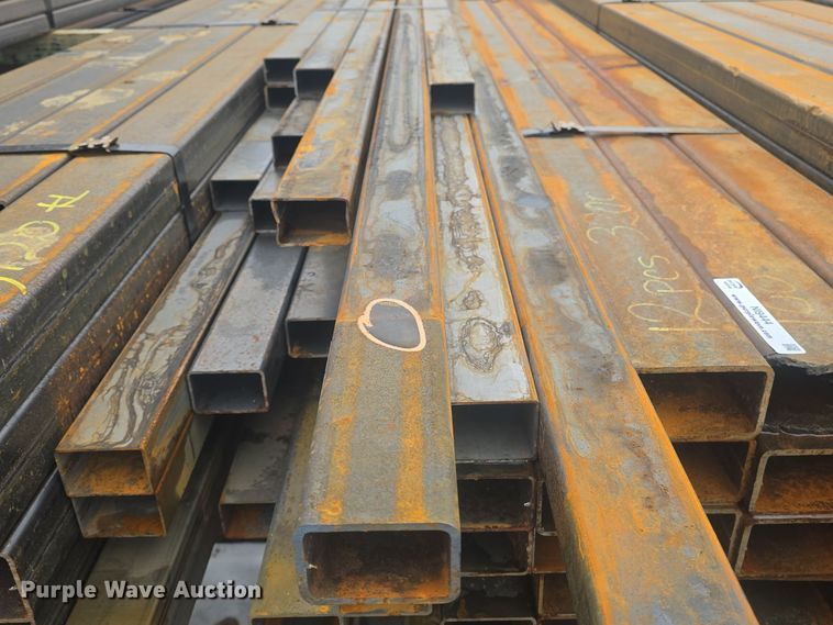 image for item NI9445 (47) pieces of steel