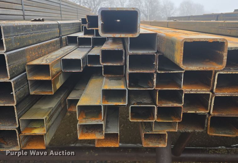 image for item NI9445 (47) pieces of steel