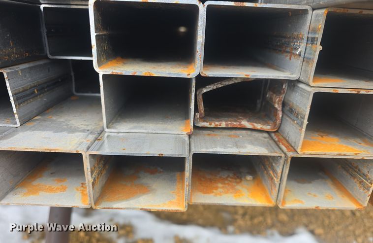 image for item NI9445 (47) pieces of steel