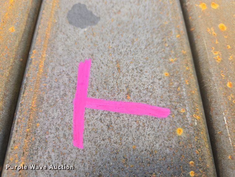 image for item NI9450 (18) pieces of steel