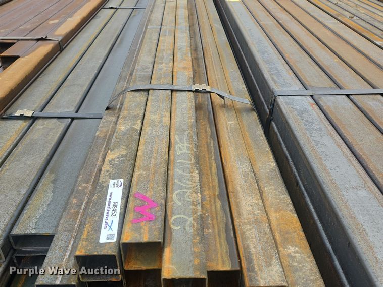 image for item NI9453 (38) pieces of steel