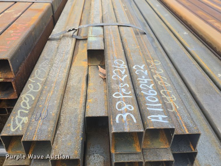 image for item NI9453 (38) pieces of steel