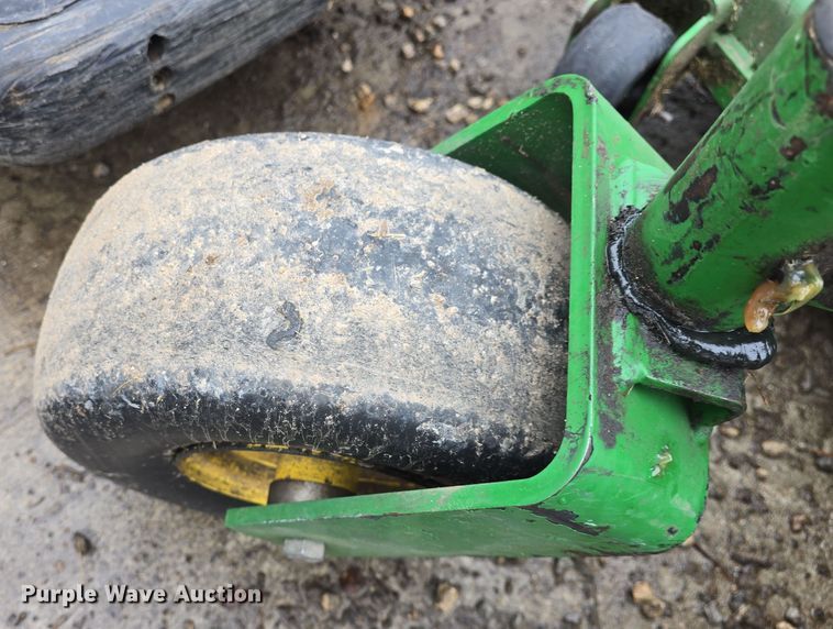 image for item NI9461 John Deere Z997R ZTR lawn mower