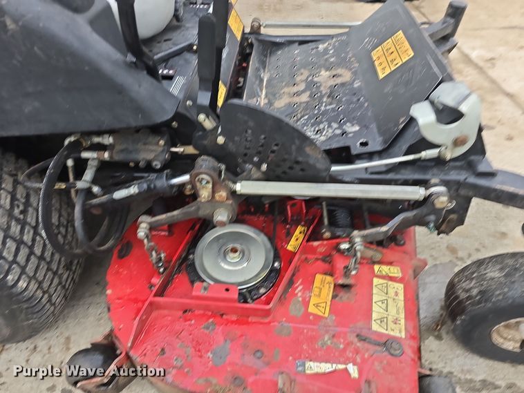 image for item NI9462 Toro Groundsmaster 7200 ZTR lawn mower