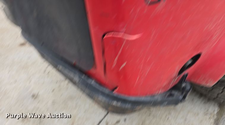 image for item NI9462 Toro Groundsmaster 7200 ZTR lawn mower