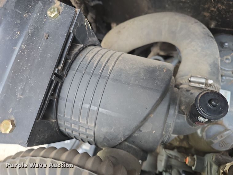 image for item NI9462 Toro Groundsmaster 7200 ZTR lawn mower