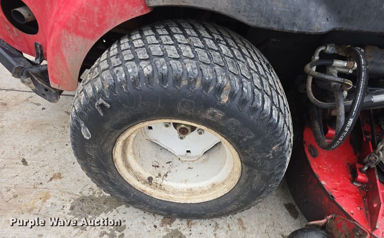 image for item NI9462 Toro Groundsmaster 7200 ZTR lawn mower