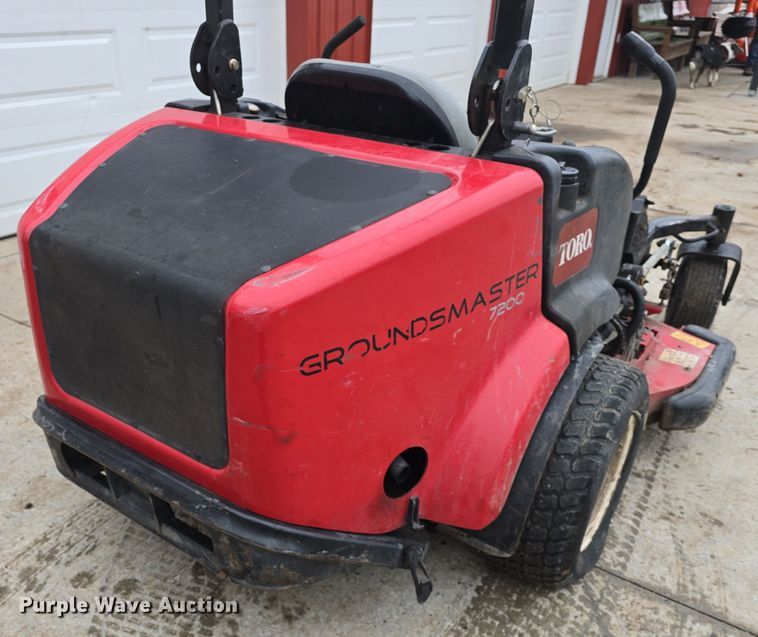 image for item NI9463 Toro Groundsmaster 7200 ZTR lawn mower