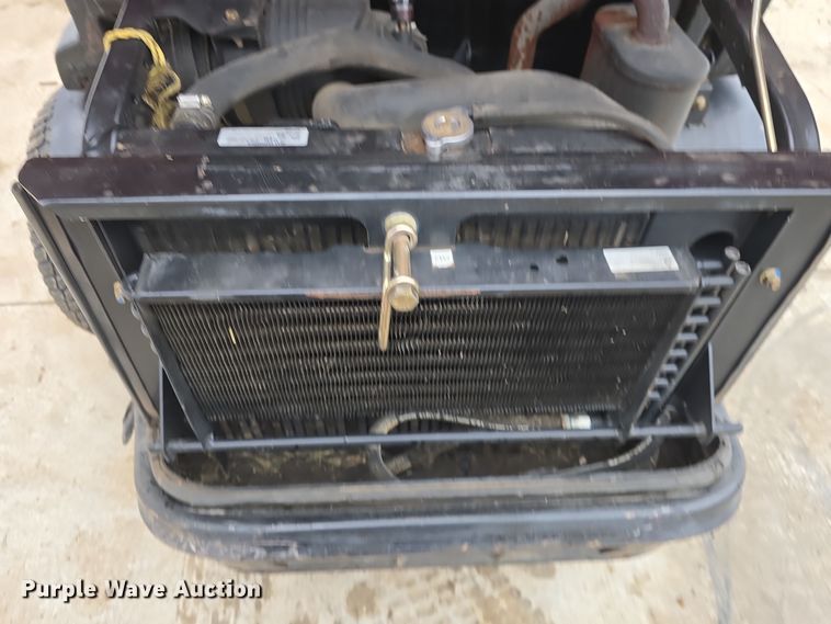 image for item NI9463 Toro Groundsmaster 7200 ZTR lawn mower