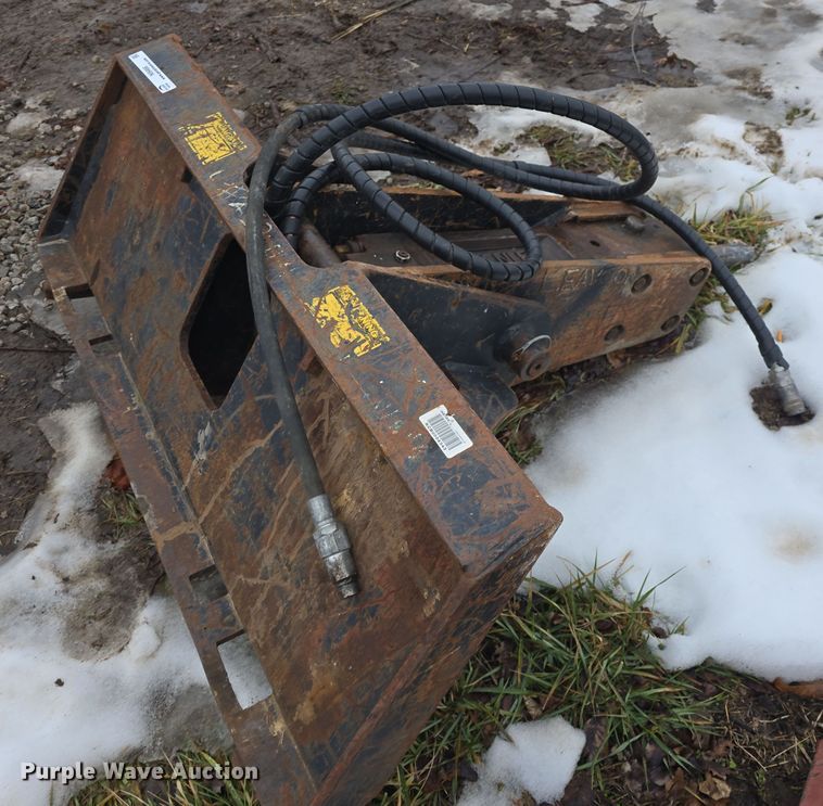 image for item NI9466 Stanley skid steer breaker