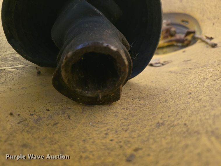 image for item NI9469 Land Pride spreader