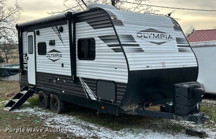 image for item NJ9734 2022 Highland Ridge Olympia camper