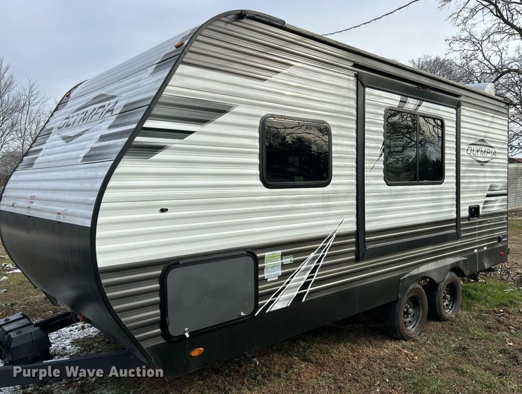 image for item NJ9734 2022 Highland Ridge Olympia camper