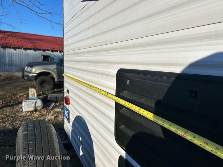 image for item NJ9734 2022 Highland Ridge Olympia camper