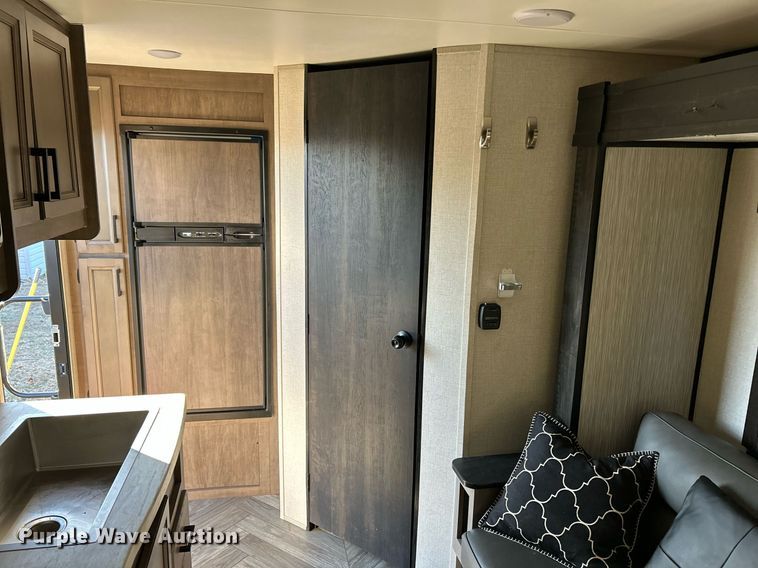 image for item NJ9734 2022 Highland Ridge Olympia camper