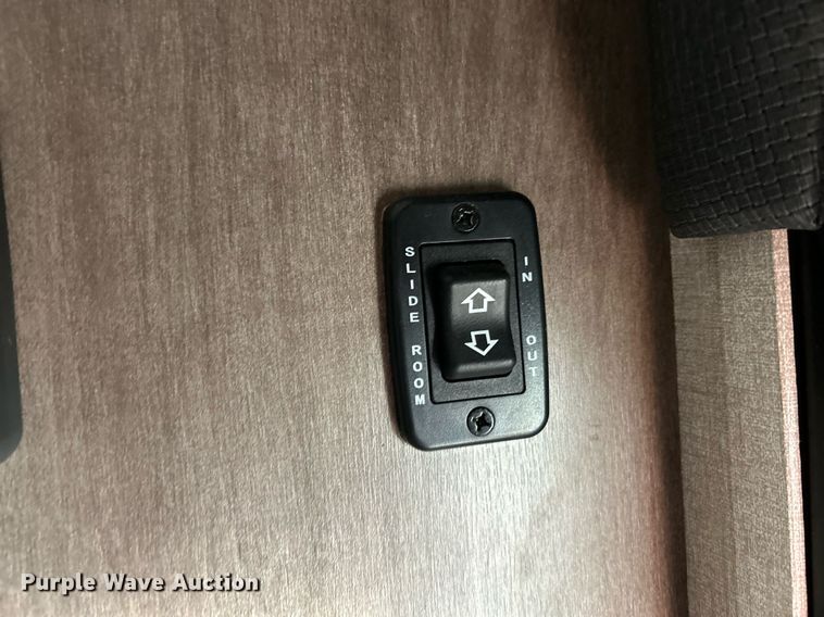 image for item NJ9734 2022 Highland Ridge Olympia camper