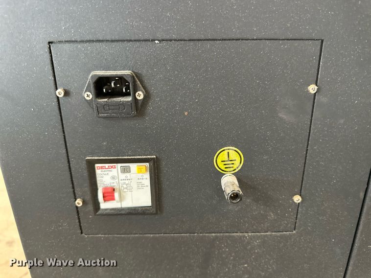 image for item NQ9165 Full Spectrum laser engraving cutting machine