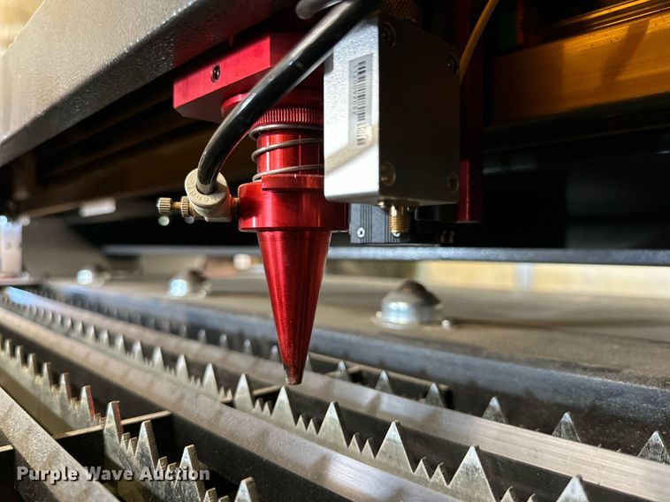 image for item NQ9166 Boss Laser HP5598 laser engraving cutting machine