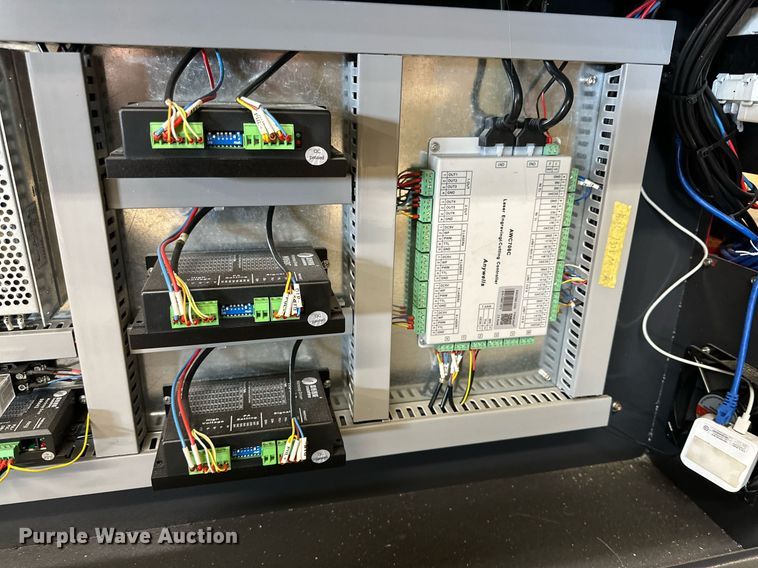 image for item NQ9166 Boss Laser HP5598 laser engraving cutting machine