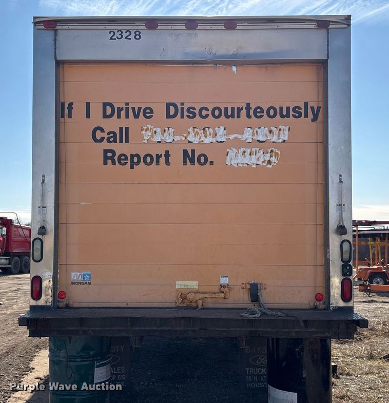 image for item OK9521 2003 Morgan GVSR09122096 refrigerated box bed 