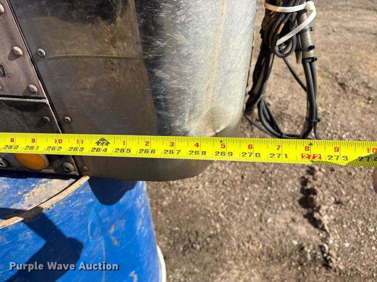 image for item OK9521 2003 Morgan GVSR09122096 refrigerated box bed 