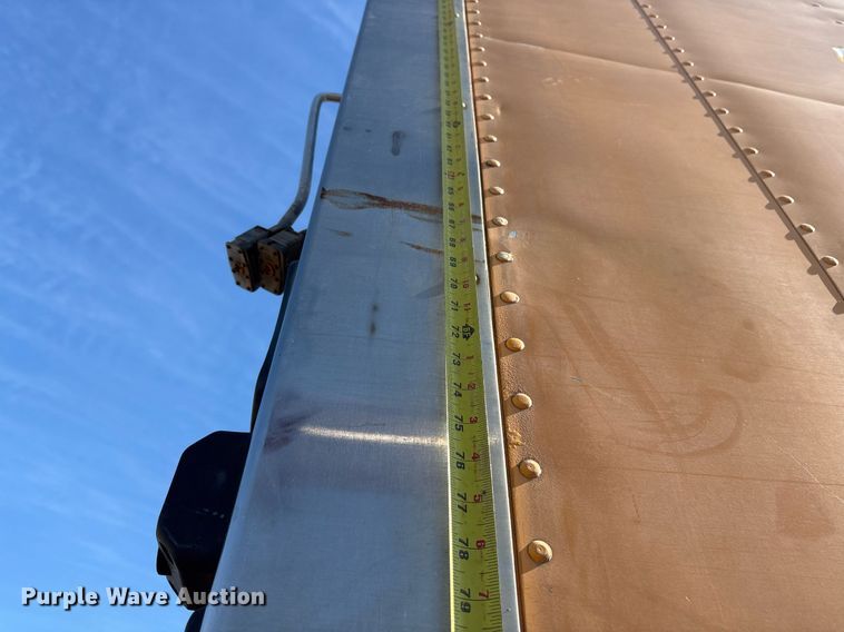 image for item OK9521 2003 Morgan GVSR09122096 refrigerated box bed 