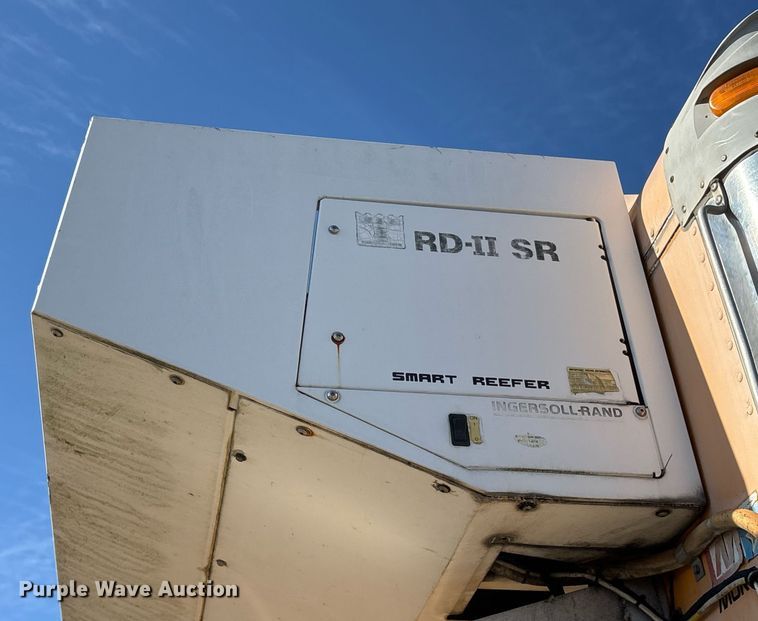 image for item OK9521 2003 Morgan GVSR09122096 refrigerated box bed 