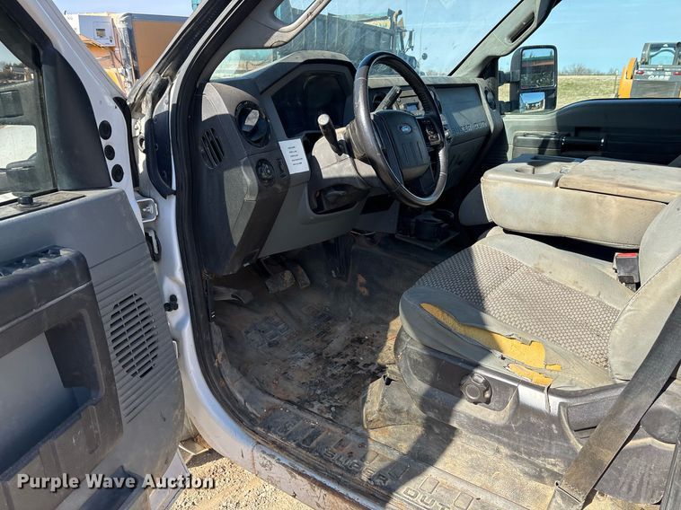 image for item OK9523 2013 Ford F350 Super Duty XL Crew Cab pickup truck