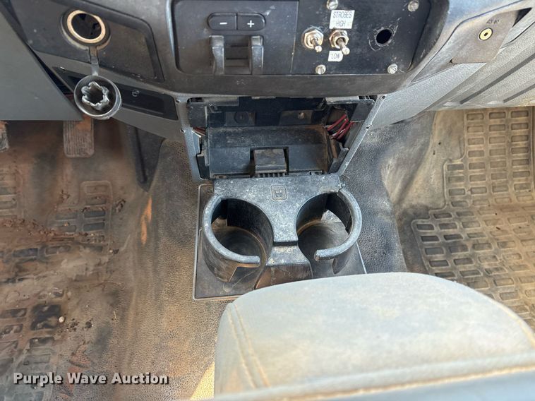 image for item OK9523 2013 Ford F350 Super Duty XL Crew Cab pickup truck