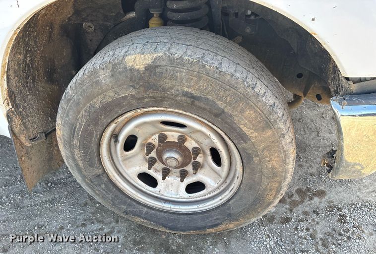 image for item OK9523 2013 Ford F350 Super Duty XL Crew Cab pickup truck