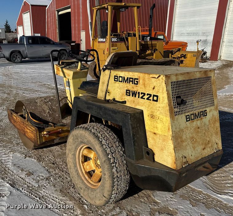 image for item DH9759 1991 Bomag BW122 D single drum roller