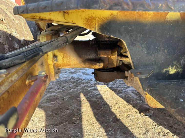 image for item DH9759 1991 Bomag BW122 D single drum roller